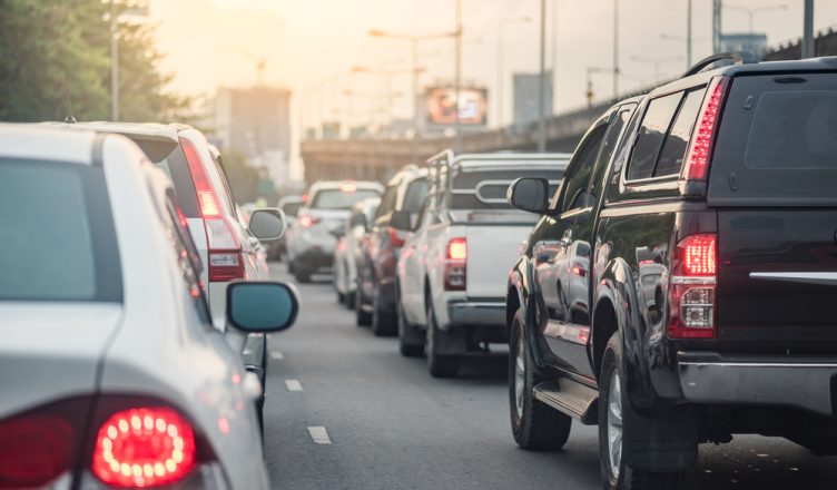 How GPS Tracking Software Can Help Skip The Traffic Jams And Keep You Moving