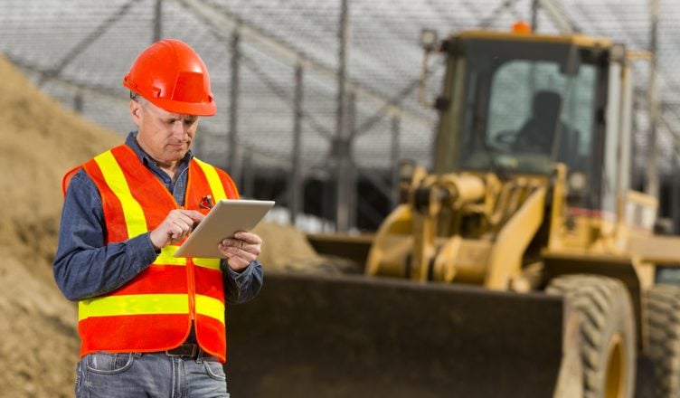 5 Compelling Reasons Not to Ignore GPS Tracking for Construction Equipment