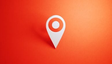 while GPS icon with orange background