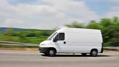 last mile delivery van moving fast to avoid the last mile problem